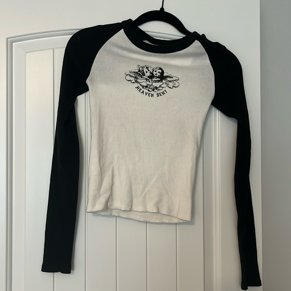 Brandy Melville Tee